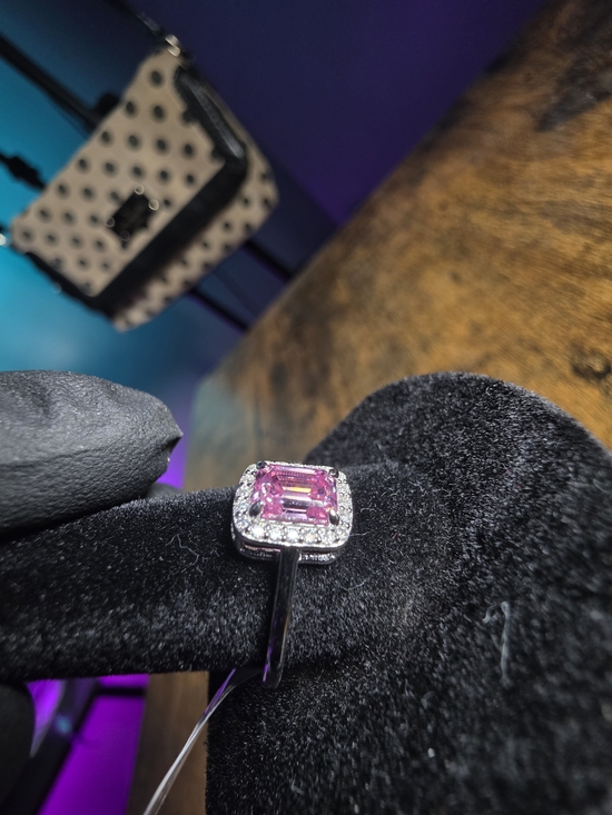 Source Unknown Jewelry - GRA Baguette Cut Pink Moissanite Halo 925 Silver Ring